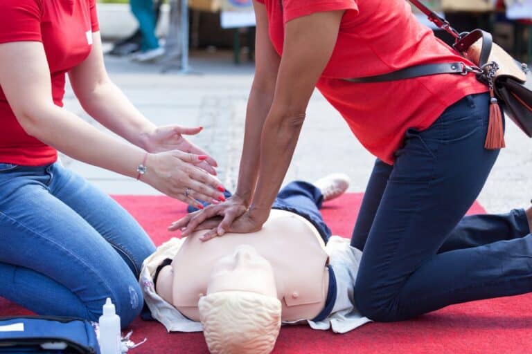 How to Start a CPR Business: Tips For The First Time Instructor